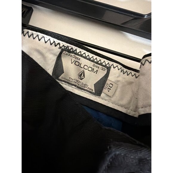 Volcom Mens Black Chino Pants Size 40 - Picture 4 of 4